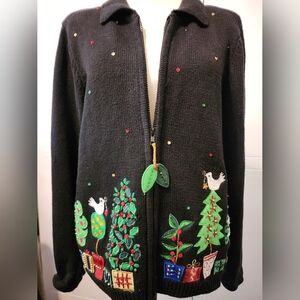 Preowned vintage Heirloom‎ Collectibles medium decorated sweater